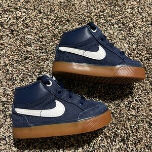 Adorable Size 5 Nike High Tops
